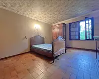 Maison, 240 m²