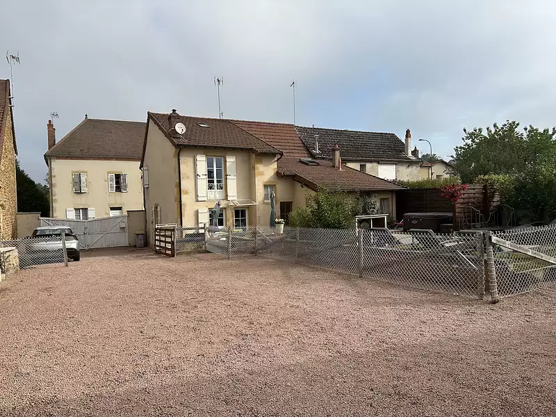 Maison, 137 m²