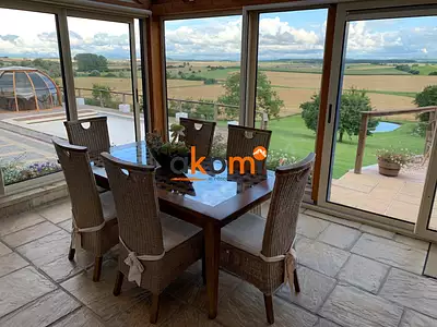 Maison, 338 m²