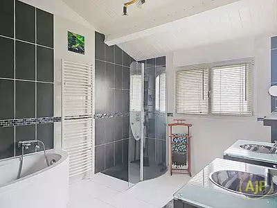 Maison, 189 m²
