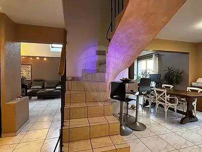 Maison, 137 m²