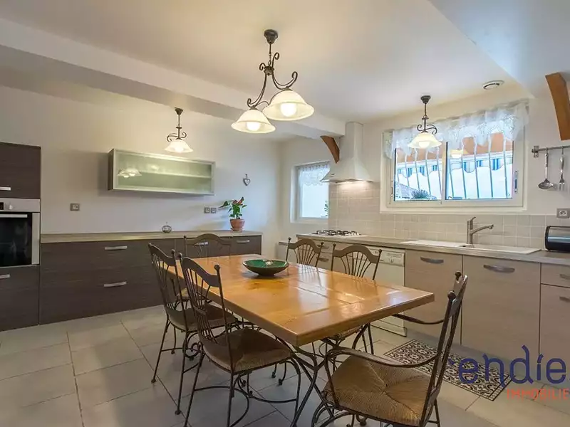 Maison, 103,69 m²