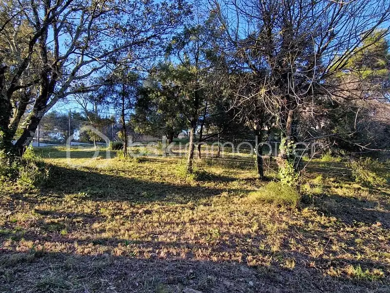 Terrain, 580 m²