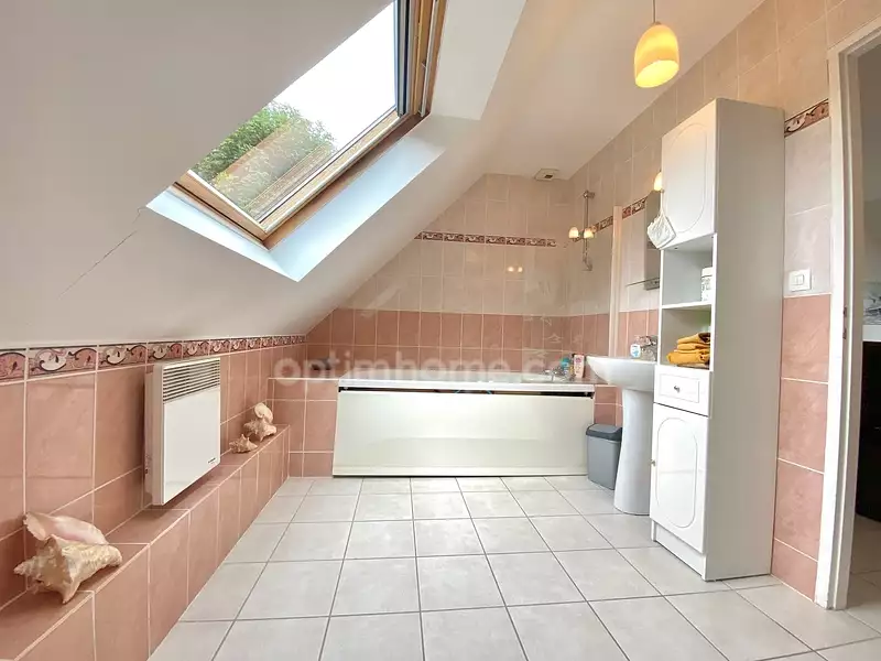 Maison, 156 m²