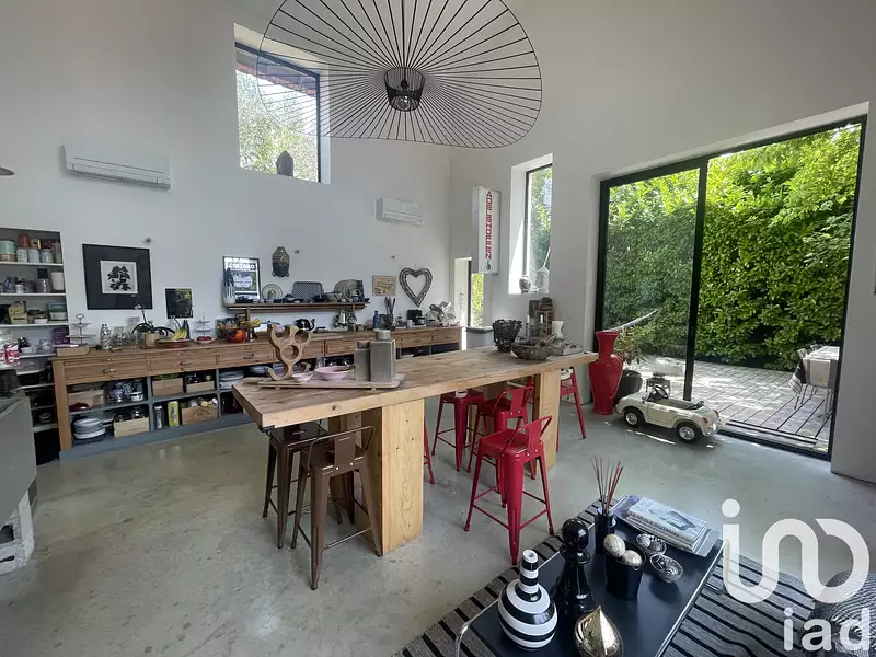 Maison, 228 m²