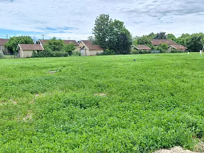 Terrain, 685 m²