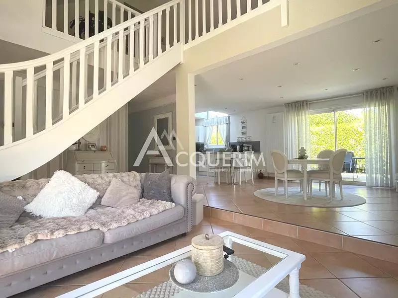 Maison, 133 m²
