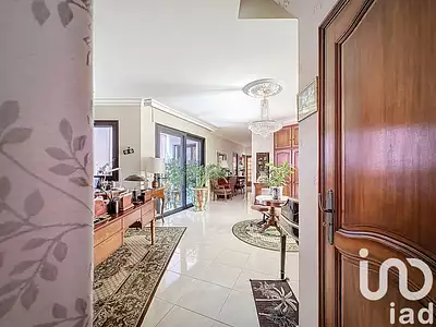 Maison, 227 m²