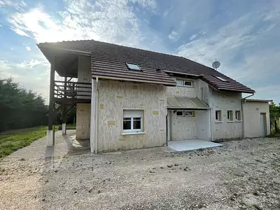Maison, 195 m²