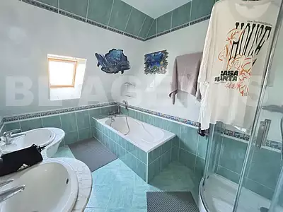 Maison, 320 m²