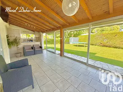 Maison, 200 m²