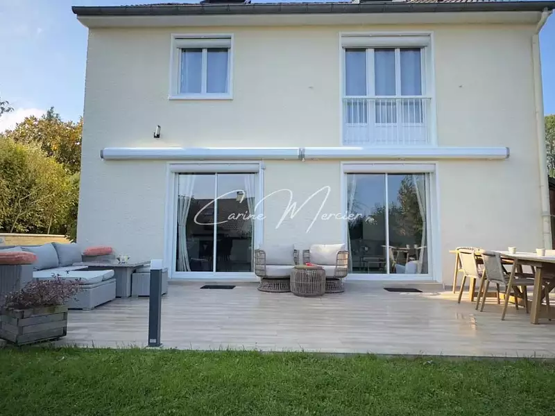Maison, 212 m²