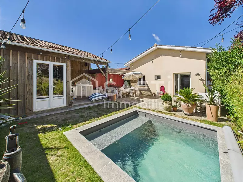 Maison, 93 m²
