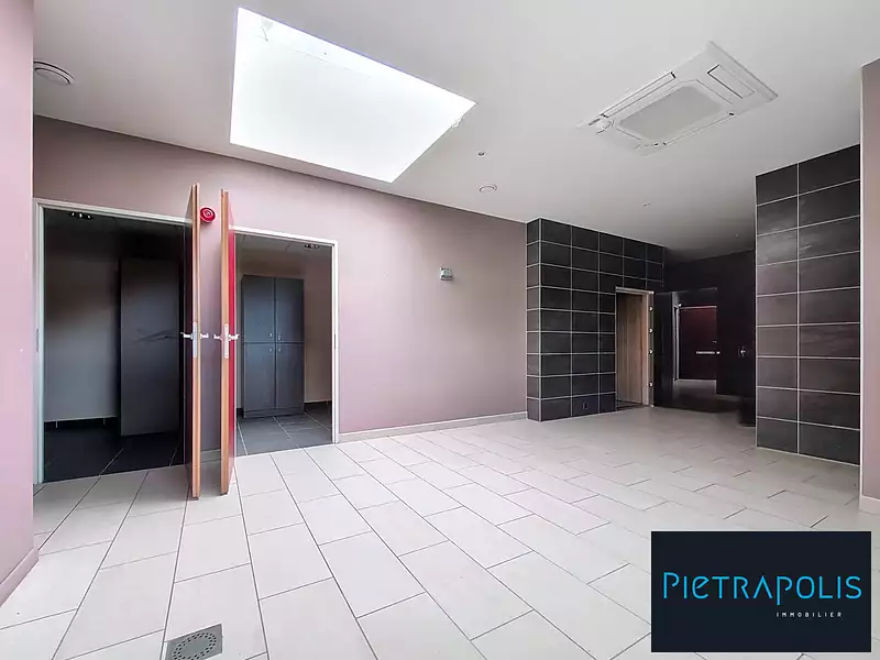 Divers, 795 m²