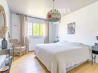 Maison, 255 m²