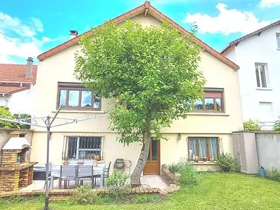 Maison, 157 m²