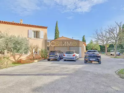 Maison, 310 m²
