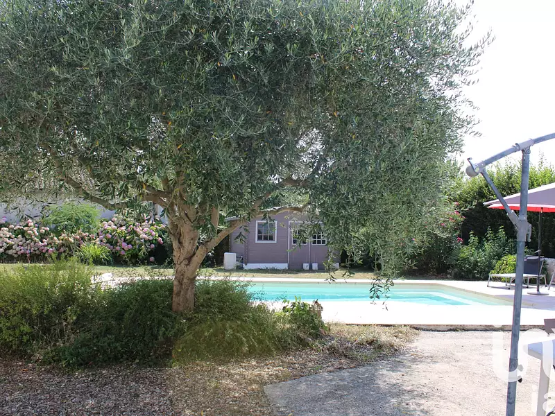 Maison, 235 m²