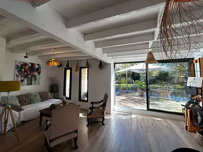 Maison, 247 m²