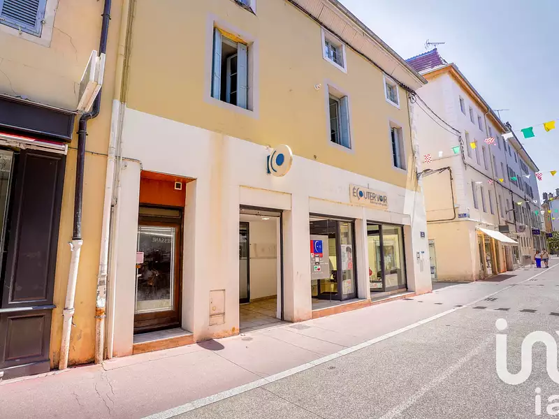 Immeuble, 350 m²