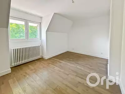 Maison, 231 m²