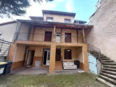 Immeuble, 210 m²