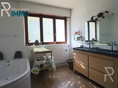 Maison, 272,05 m²