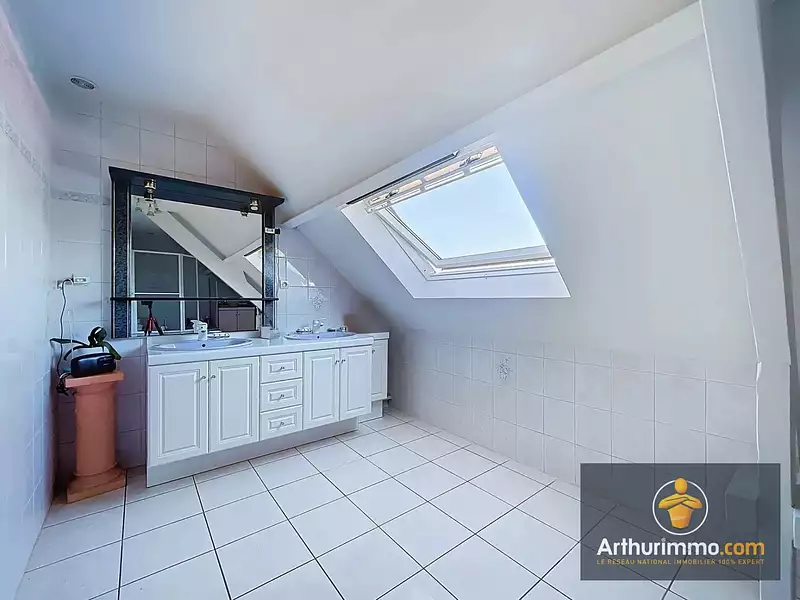Maison, 130 m²