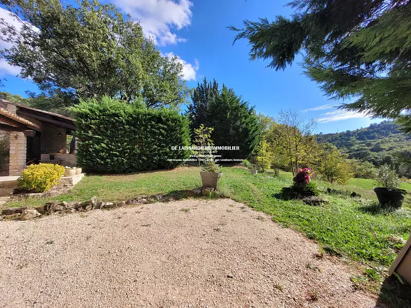 Maison, 260 m²