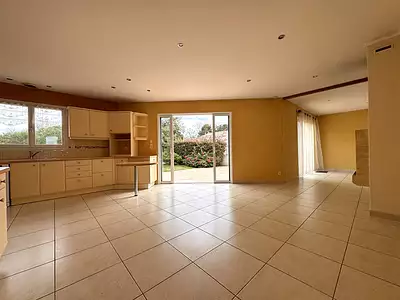 Maison, 106,81 m²
