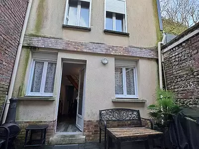 Immeuble, 110,27 m²