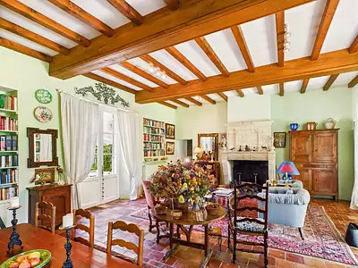 Maison, 271 m²