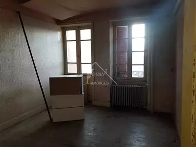 Maison, 240 m²