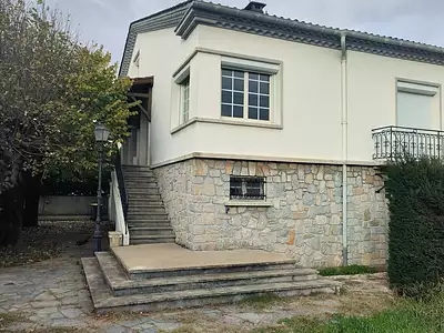 Maison, 244 m²