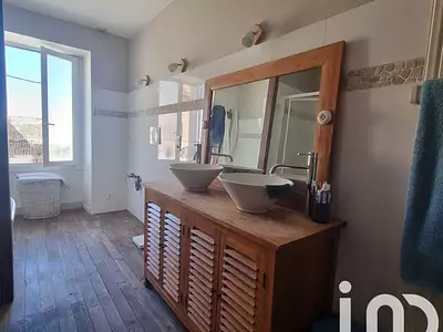 Maison, 235 m²