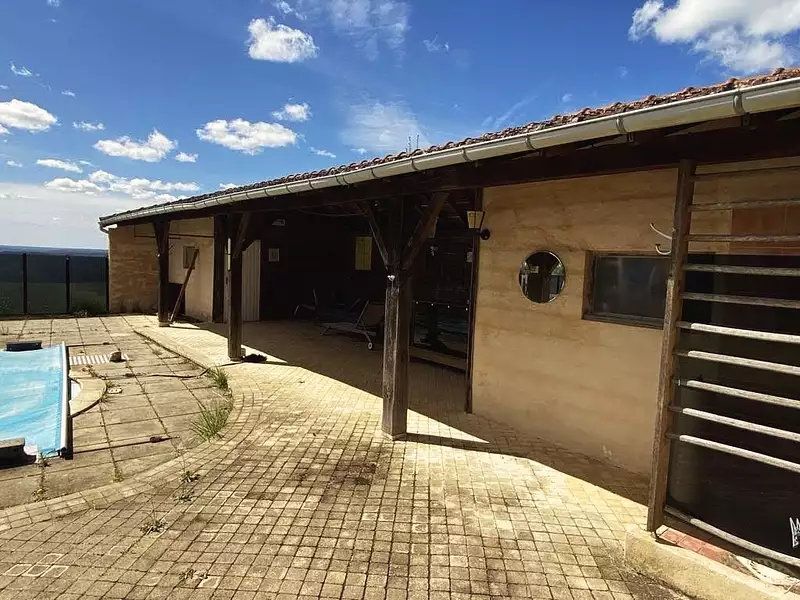 Maison, 180 m²