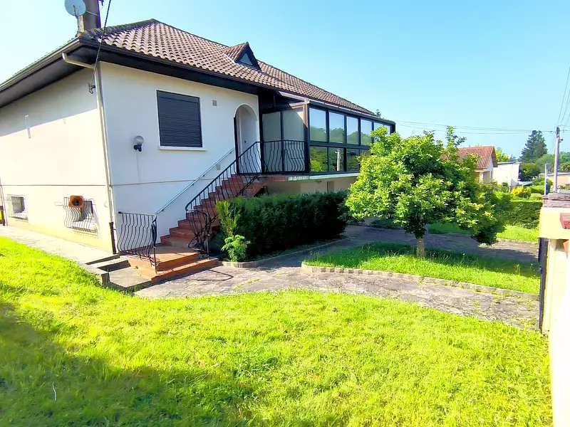 Maison, 180 m²