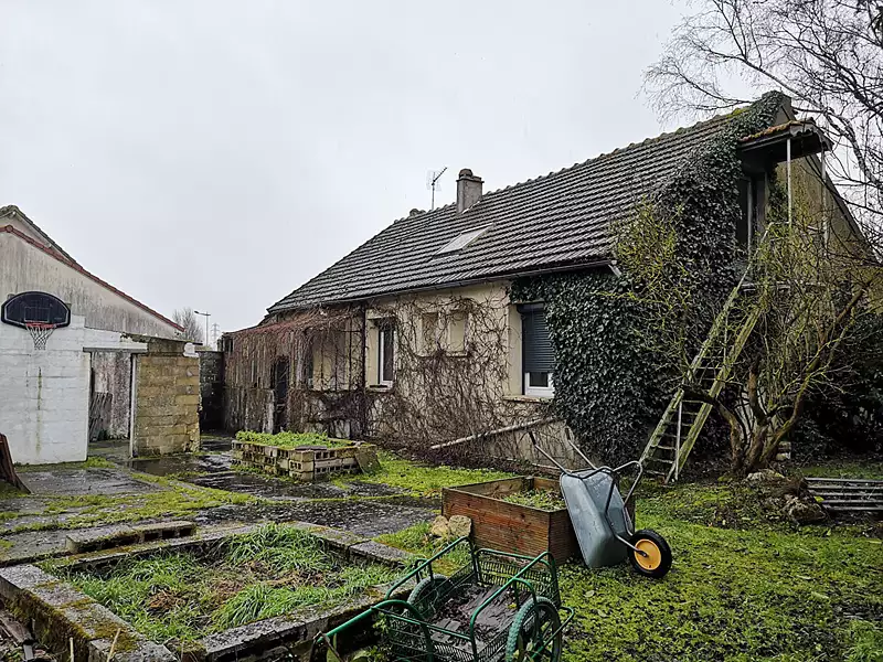 Maison, 89 m²