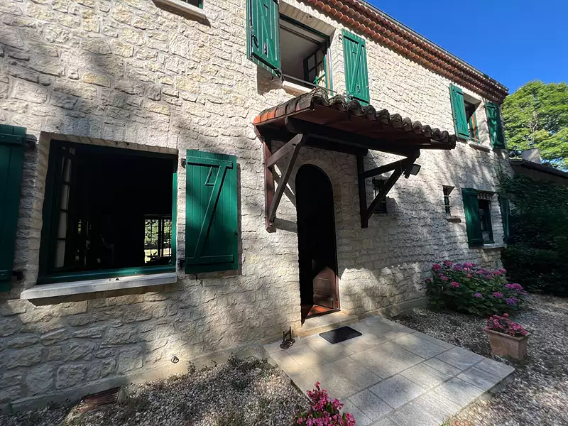 Maison, 265 m²