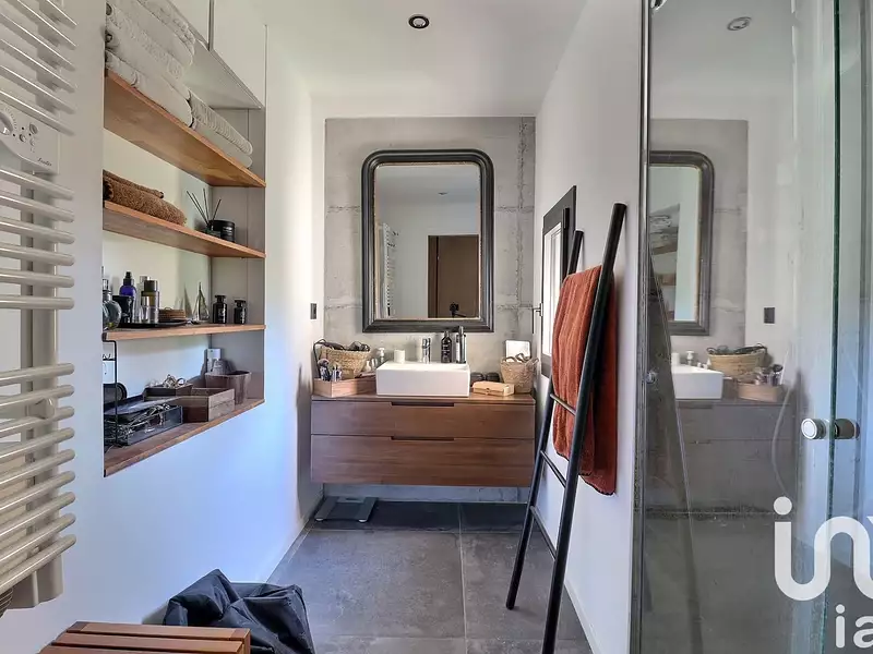 Maison, 222 m²