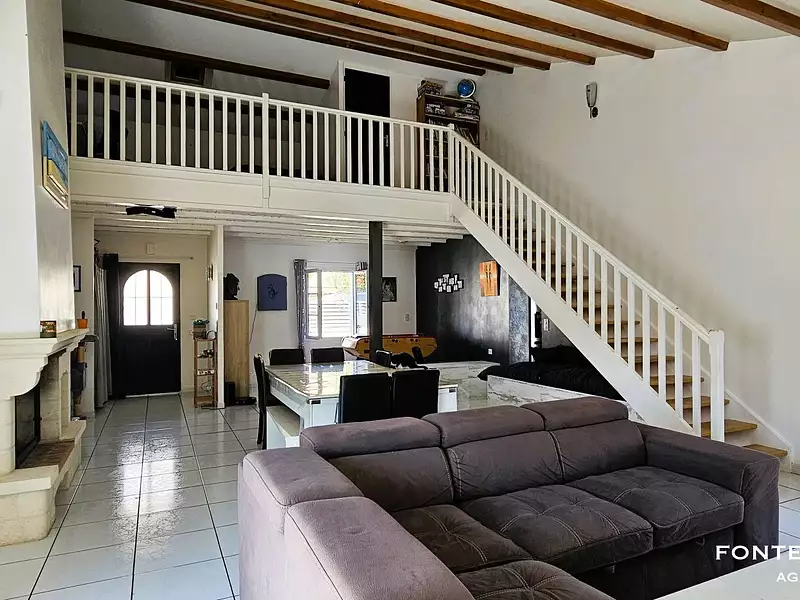 Maison, 136 m²