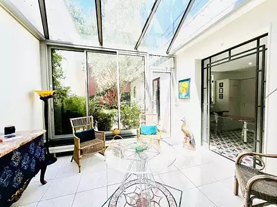 Maison, 275 m²