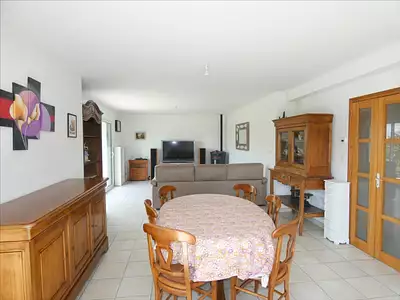 Maison, 148 m²