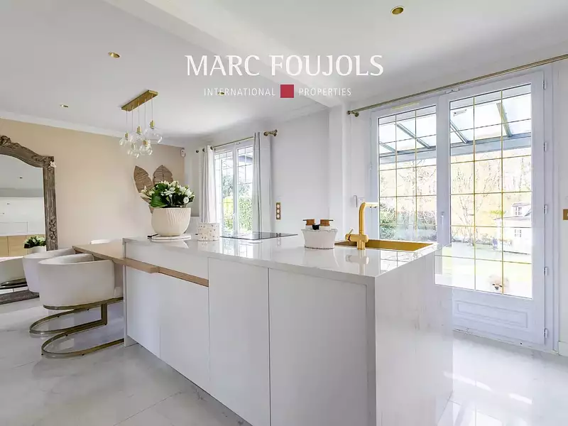 Maison, 160 m²