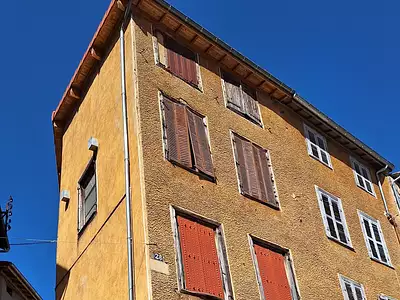 Immeuble, 140 m²