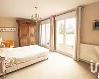 Maison, 225 m²