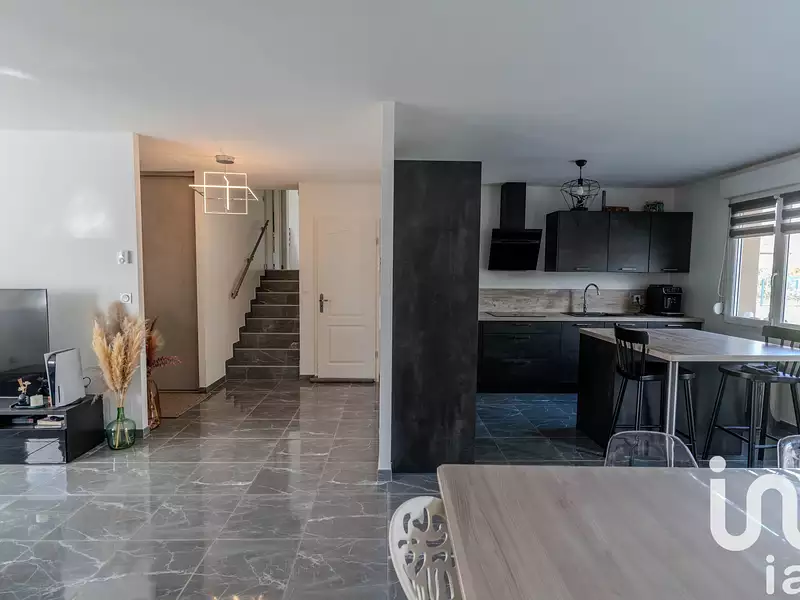 Maison, 101 m²