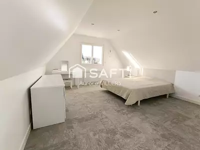 Maison, 242 m²