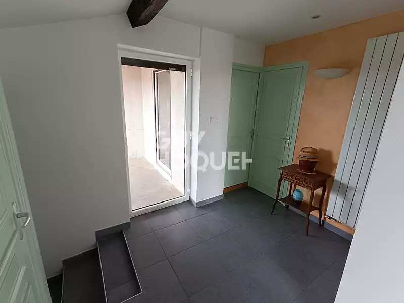 Immeuble, 264 m²