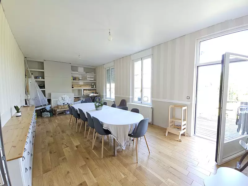 Maison, 208 m²